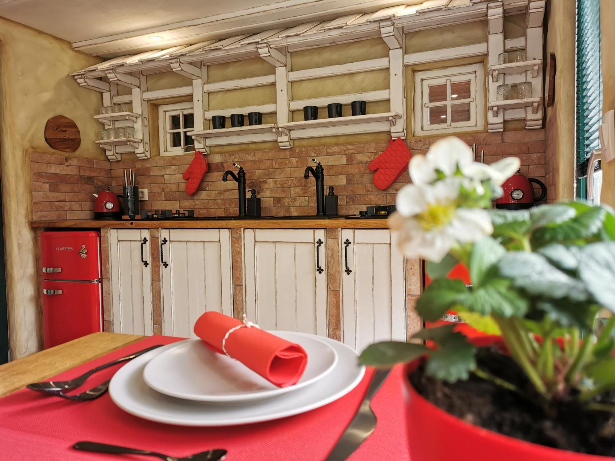 House Gabrijel With Four Seasons Outdoor Kitchen Villa Bled Buitenkant foto